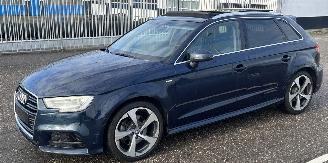 Vaurioauto  passenger cars Audi A3 Sportback Quattro 2017/1