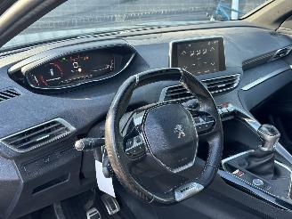 Peugeot 3008 1.2 GT Line picture 10
