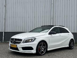skadebil auto Mercedes A-klasse A180 Panorama 2014/7