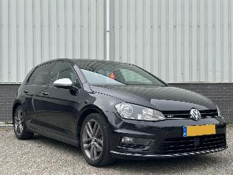 damaged passenger cars Volkswagen Golf 1.4TSI ACT R-Line 2013/1