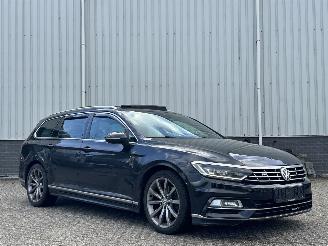 krockskadad bil auto Volkswagen Passat 2.0 TDI Business Edetion R-Line 2017/1
