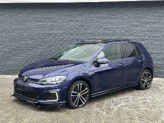 Damaged car Volkswagen Golf 1.4TSI 7.5 GTE PANORAMA 1ste eigenaar 2018/1