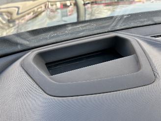 BMW 1-serie 120d xDrive High Executive Edition picture 13