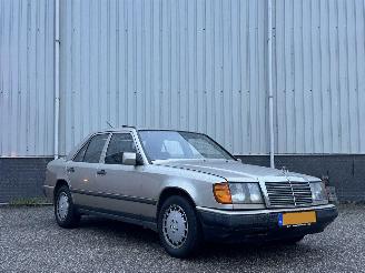  Mercedes  W124 230E 1986/6