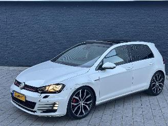 Volkswagen Golf 2.0 TSI GTI Panorama Leer dynaudio Trekhaak picture 11