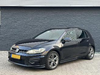 Volkswagen Golf 1.5TSI 3x R-Line picture 11