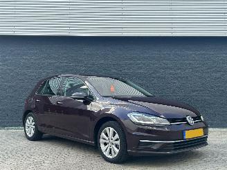 skadebil auto Volkswagen Golf 7.5 Highline 1.4TSI Automaat 2017/4
