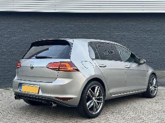 Volkswagen Golf 1.4 TSI GTI Interieur + Exterieur picture 3