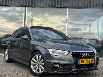 Schadeauto Audi A3 SPORTBACK 2014/8