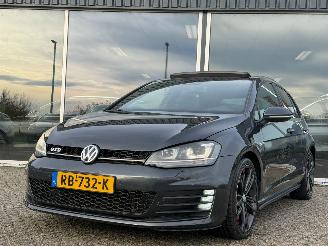 Schadeauto Volkswagen Golf GTD SPORT&SOUND DSG PANO 2014/1