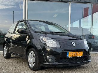 skadebil auto Renault Twingo AUTOMAAT AIRCO NAP KM STAND 2011/6
