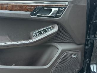 Porsche Macan Macan 3.6 Turbo PANO FULL OPTION picture 17