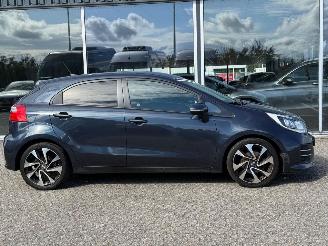 Kia Rio 1.4 CVVT ExecutiveLine picture 3