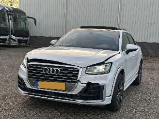 Auto incidentate Audi Q2 1.4TFSI PANO/LED/AUTOMAAT 2017/1