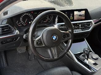 BMW 3-serie 320i High Executive AUTOMAAT/LED picture 14