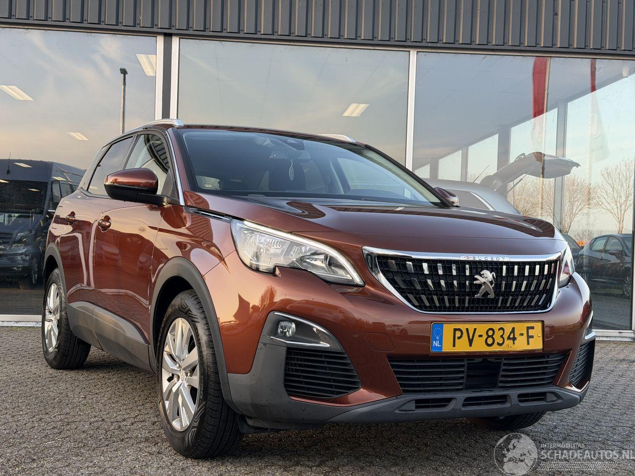 Peugeot 3008 1.2 PureTech Blue Lease Executive