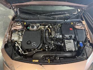 Mercedes A-klasse A250e AMGPANO/AUTOMAAT picture 21