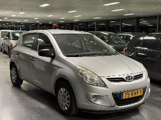 Damaged car Hyundai I-20 1.2i ActiveVersion KM NAP 2010/1