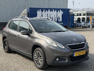 Peugeot 2008 1.2 PureTech Active AUTOMAAT picture 3
