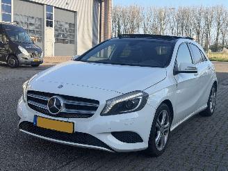 Damaged car Mercedes A-klasse A180 AMG PANO/AUTOMAAT 2013/4