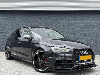 Voiture accidenté Audi S3 SPORTBACK PANO/DSG/500PK 2014/5