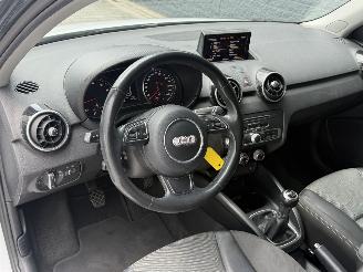 Audi A1 1.0 TFSI S-LINE SPORTBACK picture 13