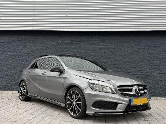 damaged passenger cars Mercedes A-klasse A180 BENZINE AMG PANO 2012/10