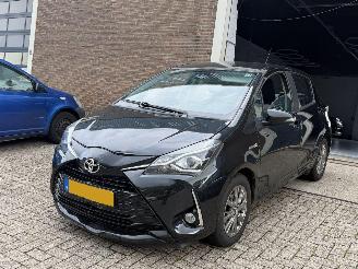 Toyota Yaris Hybrid Design AUTOMAAT picture 1