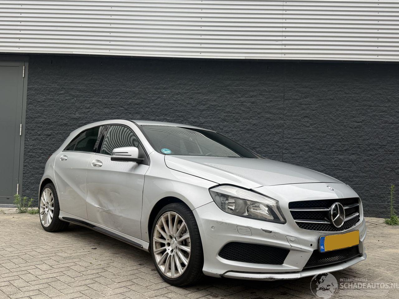 Mercedes A-klasse A180 AMG AUTOMAAT