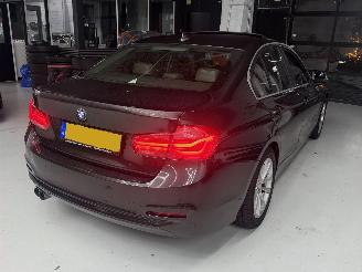 BMW 3-serie 330e automaat/panoramadak/led picture 4