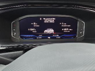 Volkswagen T-Roc R-LINE picture 22