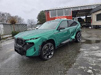 Damaged car BMW XM 50e Isle Of Man Grün Metallic 2024/7