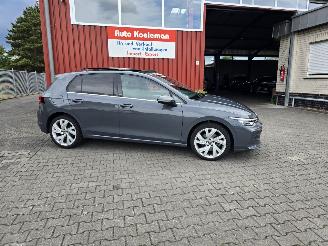 Vaurioauto  passenger cars Volkswagen Golf ETSI Hybrid EDITION 50 2024/7