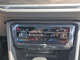 Volkswagen Tiguan R-LINE TDi 4MOTION 142 kW picture 26