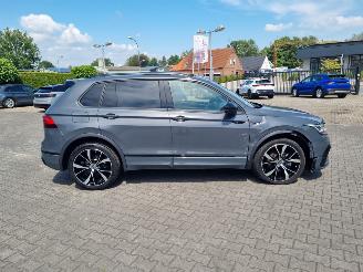 Volkswagen Tiguan R-LINE TDi 4MOTION 142 kW picture 60