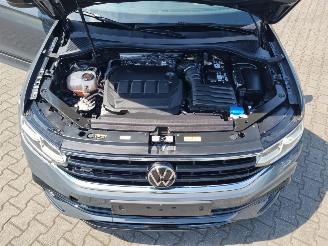 Volkswagen Tiguan R-LINE TDi 4MOTION 142 kW picture 11