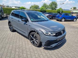 Volkswagen Tiguan R-LINE TDi 4MOTION 142 kW picture 4