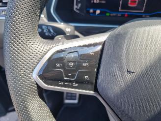 Volkswagen Tiguan R-LINE TDi 4MOTION 142 kW picture 52