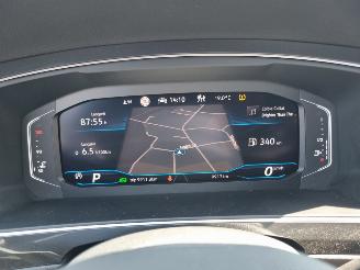 Volkswagen Tiguan R-LINE TDi 4MOTION 142 kW picture 20