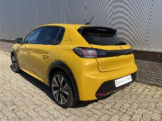 Peugeot 208 GT-Line picture 6