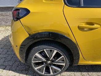 Peugeot 208 GT-Line picture 13