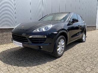 uszkodzony samochody osobowe Porsche Cayenne 3.0 D Panoramadak , Bose , Navi , Camera , Luchtvering 2012/3