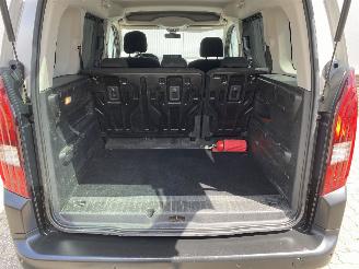 Peugeot Rifter 1.2 Puretech Active Apple Carplay/Android Auto, Airco, Trekhaak picture 52