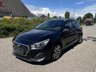 Coche accidentado Hyundai I-30 Wagon 1.0 T-GDI Twist /1