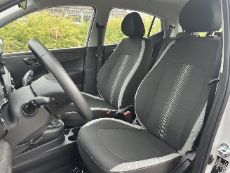 Hyundai I-10 Automaat picture 10