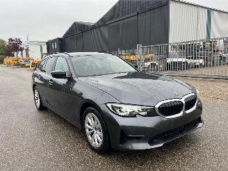 skadebil auto BMW 3-serie Touring 330e 2021/1