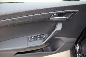 Seat Arona 1.0 BENZ picture 13