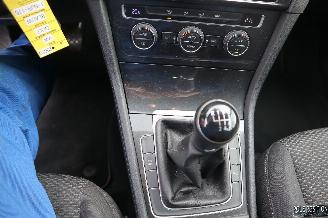 Volkswagen Golf 1.0 BENZ picture 20