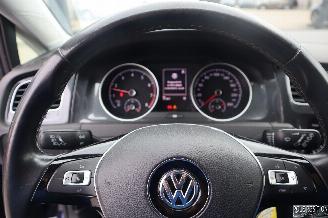 Volkswagen Golf 1.0 BENZ picture 18