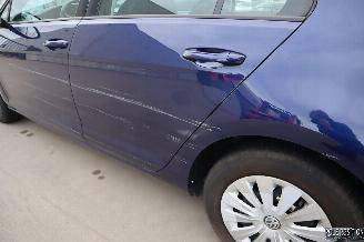 Volkswagen Golf 1.0 BENZ picture 7